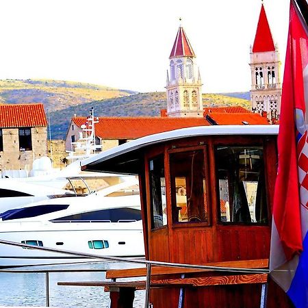 Room Mira Trogir Exterior photo