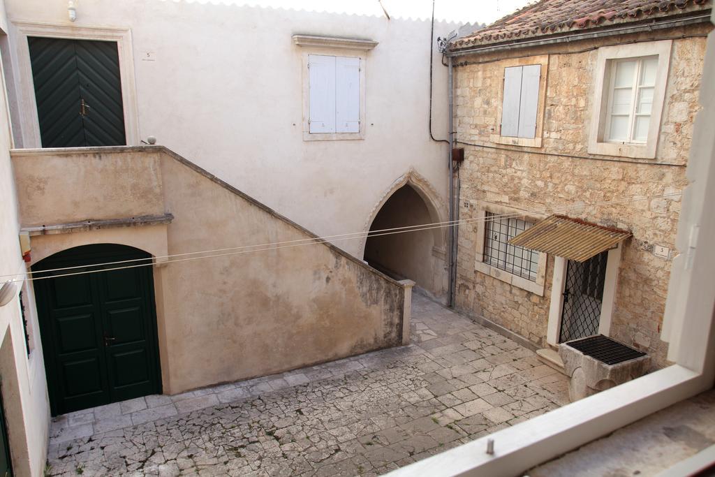 Room Mira Trogir Exterior photo