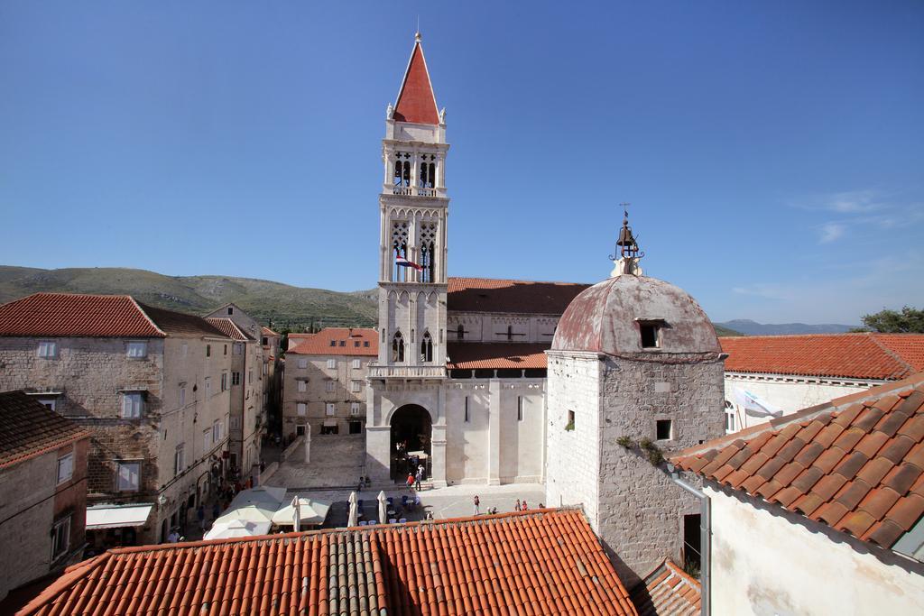 Room Mira Trogir Exterior photo